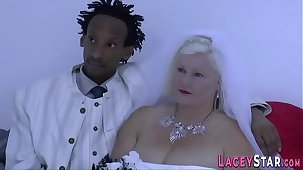 Granny bride Lacey Starr sucks dick